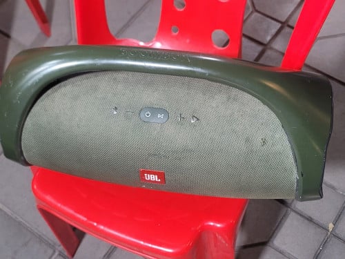 Jbl Boombox1