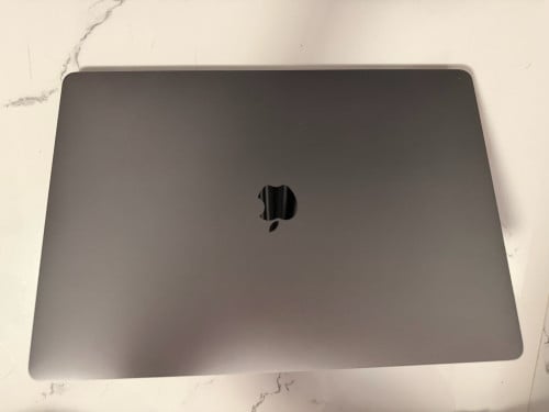 MacBook Pro i9 16inch 99%