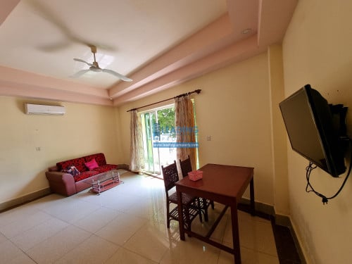 N110 | Spacious 1 Bedroom Apartment For Rent with Car Park
