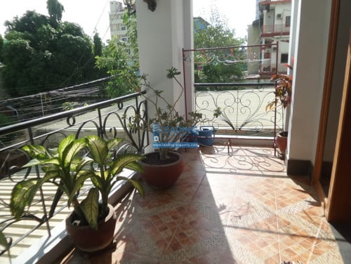N488 | Nice Balcony, 2 Bedrooms Classical Apartment For Rent Near Russian Market