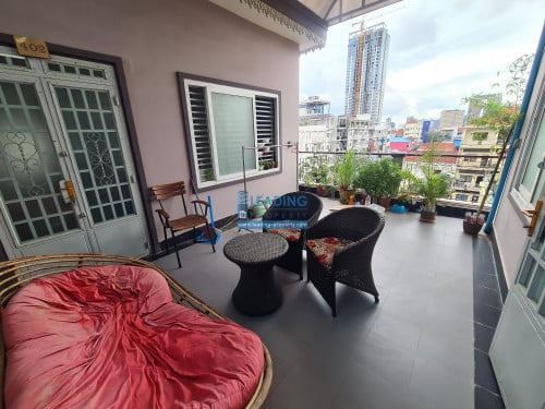 N927 | Bright and Clean, 1 Bedroom Apartment For Rent in BKK3