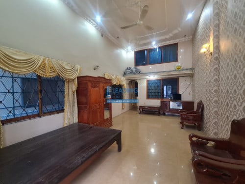 N965 | Flat Apartment 3 Bedrooms For Rent Near Russian Market