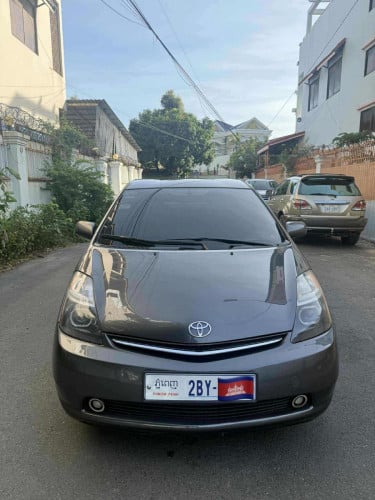 Prius 09 Full ឡានស្អាត អត់បុកអត់ច្រែស