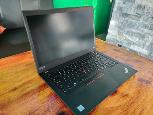 ThinkPad T490 i5 Touchscreen