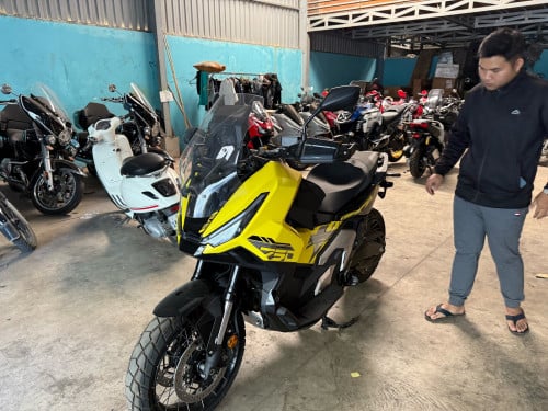 X-ADV 750 025 Japan New Import ចរចារ