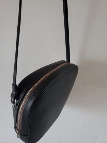 កាបូបស្បែក