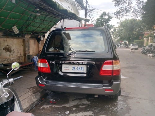 មានឡានលក់បងប្អូន