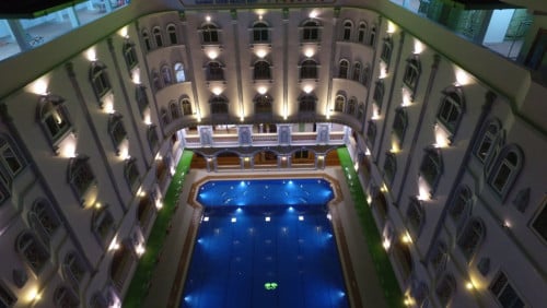 អគារសម្រាប់លក់-ជួល ក្រុងតាខ្មៅ