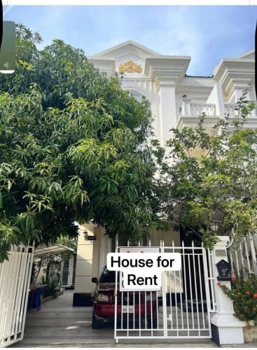 វិឡាភ្លោះជួលនៅជ្រោយចង្វា