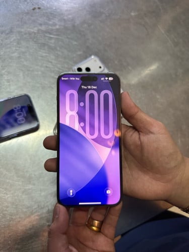 ចង់លក់ចេញ14 pro max របស់ប្រើផ្ទាល់ ធានាមិនដែរជួសជុល