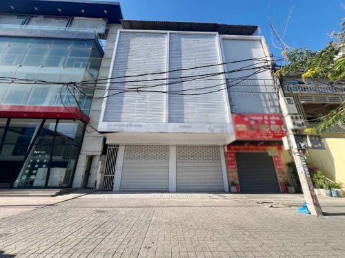 ផ្ទះអាជីវកម្ម 2ល្វែង (E0E1E2) សម្រាប់ជួល លើមហាវិថីម៉ៅសេទុង នៅជិតវិទ្យាស្ថាន