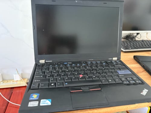 លក់ 40$ lenovo