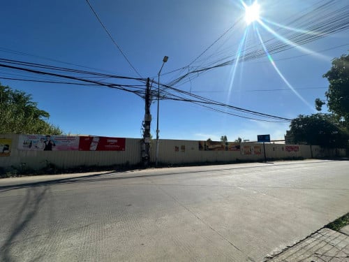 ទីតាំងស្ថិតនៅជិតផ្លូវ92  ខណ្ឌសែនសុខ  រាជធានីភ្នំពេញ