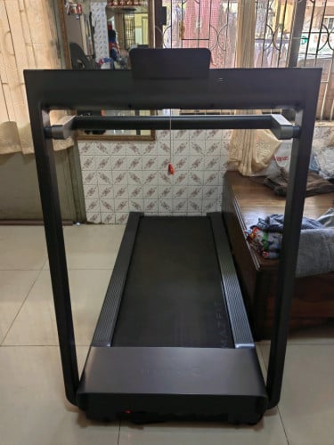 ម៉ាសុីនរត់ហាត់ប្រាណ Brand AMAZFIT Original នៅស្អាតមិនសូវដែលប្រើទុកចោល