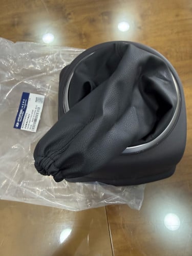 ស្រោមចង្កឹះលេខ រថយន្ត Hyundai Xcient