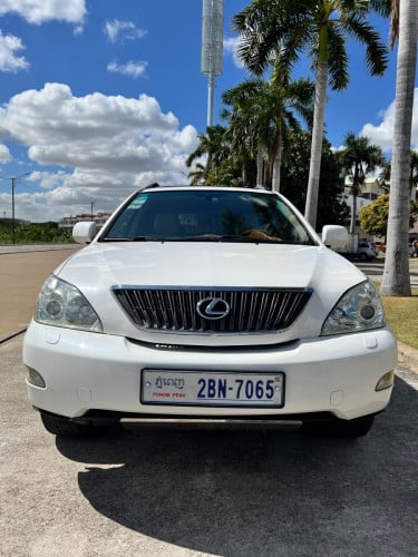 ទើបកាត់បានក្តៅ Lexus RX330 ឆ្នាំ2004 H/Full ពណ៏មាស Pong1