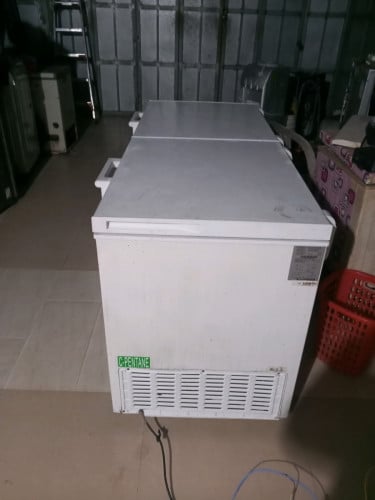 លក់ទូក្លាស្សេកកសុទ្ធ SANDEN Intercool / 2door Freezer