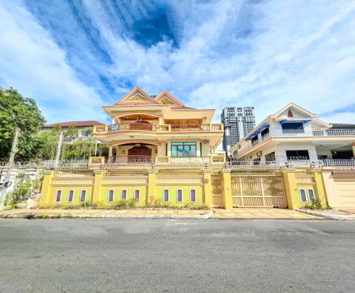 🏡ផ្ទះវីឡា សម្រាប់ជួល!!