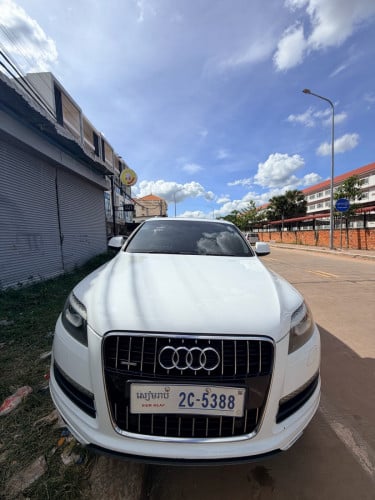 🔥 ឡានលក់បន្ទាន់! Audi Q7 2010 TDI Quattro ឡានម្ចាស់ដើមជិះរាល់ថ្ងៃ!