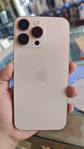 16 pro max ស្នាមក្រោមតិច មានធានា 2 ខែ