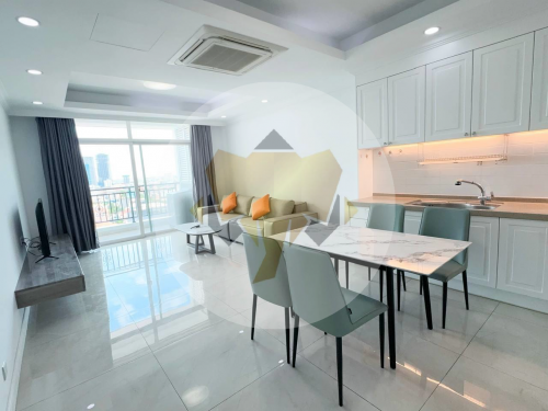 2 Bedrooms For Rent In BKK1 (05) 1300$ 105sqm
