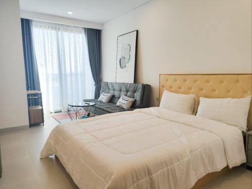 Anata condo new room for rent