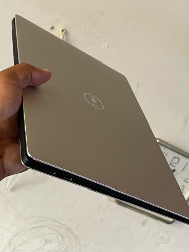 Dell XPS 7390 ci5-10210u ram 8gb ssd m2 256gb touch screen grade A