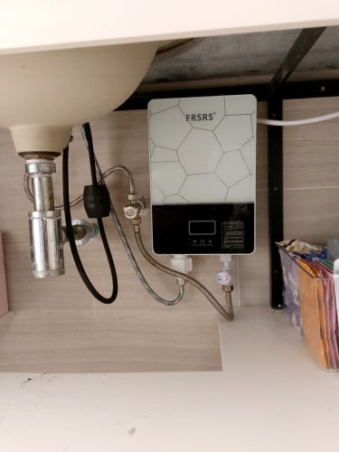 Sale and free installation of hot water machines