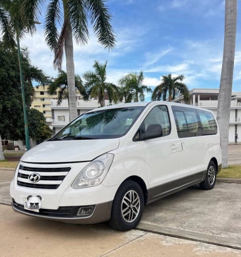 Hyundai H1 2018