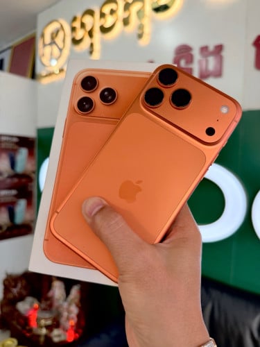 iPhone 17 Pro Max  256GB LL 99.99%