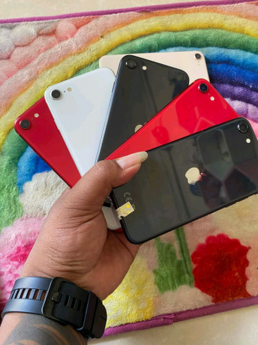 iphone se2 55$​ idប្រេី​បាន​ធម្មតា​ទីតាំង​ភ្នំពេញ​ 