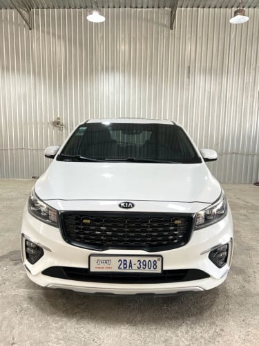 Kia Carnival 2019 សាំង​ ប្រភេទឡានខ្លាញ់គោក្រុមហ៊ុនស្រុកខ្មែរ