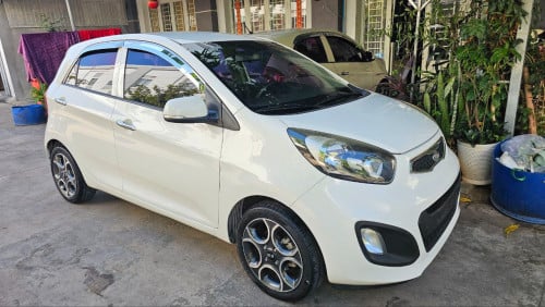 Kia Morning 012 ឡានស្អាត ក្រដាសពន្ធ 7500$