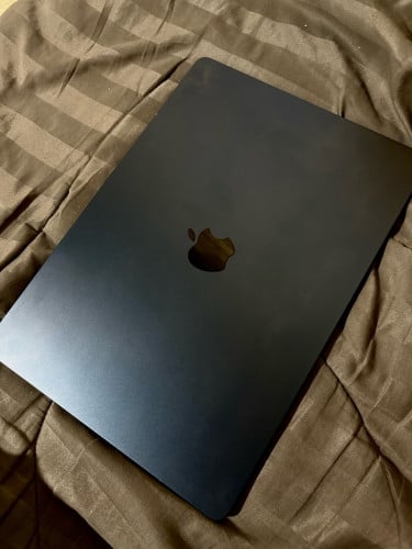 MacBook Air M2 2023  15-inch