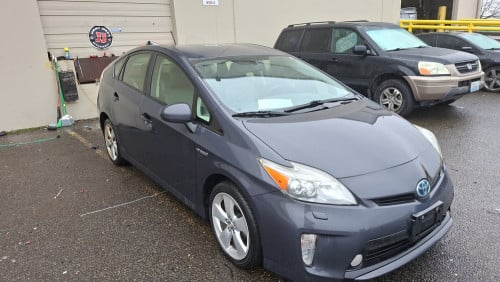 Prius 2013 Option 5 Advanced តម្លៃសាង