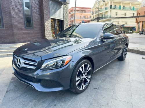 Sale Mercedes Benz C300 4matic ពណ៌ប្រផេះ​ ក្រដាស​ពន្ធ​
