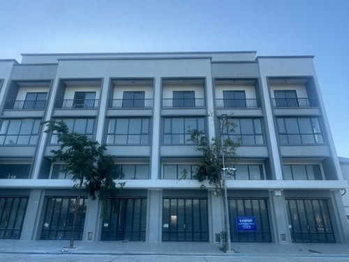 Shop House Landmark 60M