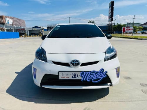 Toyota Prius 012 Options 2up3