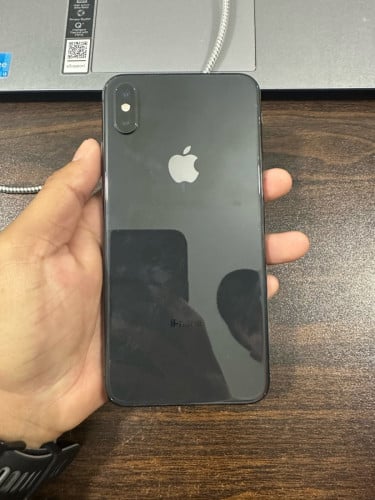 Xsmax 256g សំណំ ថ្ម90% ដូរពីapple ស្ទើតួរតិច