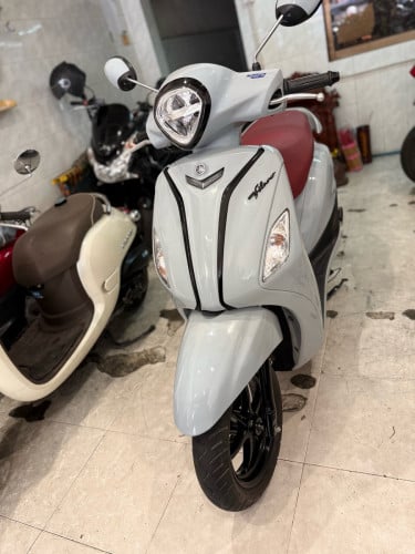 Yamaha Filano hybrid