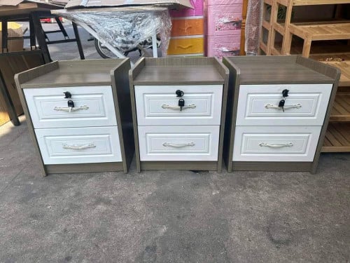 តុក្បាលគ្រែ