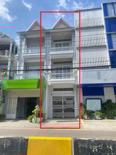 ផ្ទះអាជីវកម្មសម្រាប់ជួលនៅ ផ្លូវម៉ុងរិទ្ធី