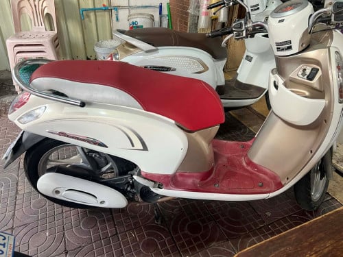 ម៉ូតូលក់