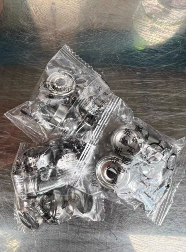 គម្របខ្ចៅស្លាកលេខ អីណុក