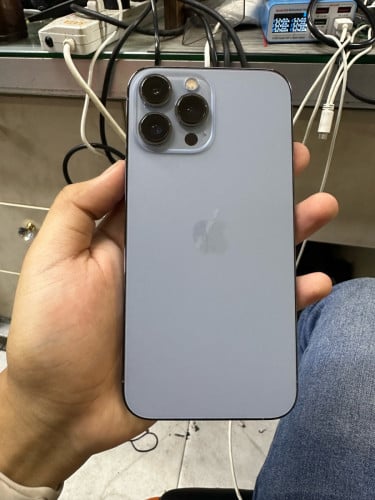 ដានអេក្រង់តិចមើលអត់ចង់ឃើញ