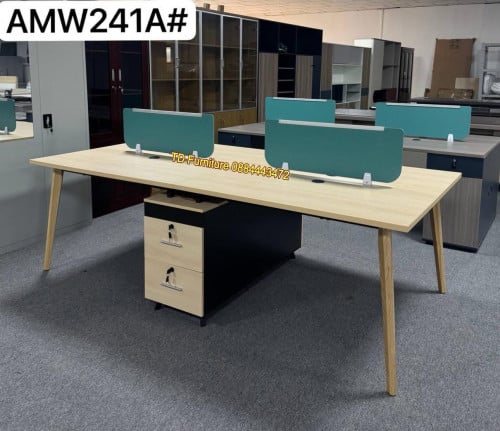 តុបុគ្គលិក. សម្រាប់មនុស្ស 4 អ្នក