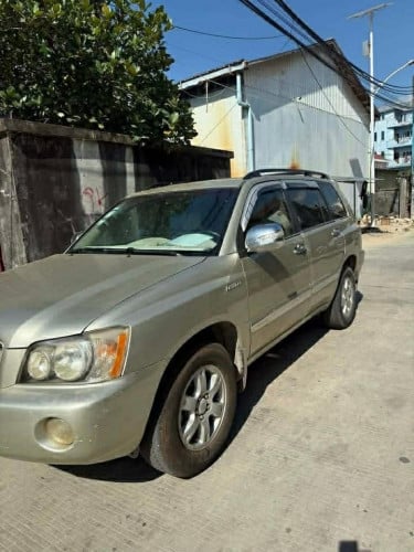 "មេៗ! ស្អែកណាត់មើលបាន | សាងបន្ត ឡានមូល | បាតខ្ចី"•Highlander Pong 2 ឆ្នាំ03