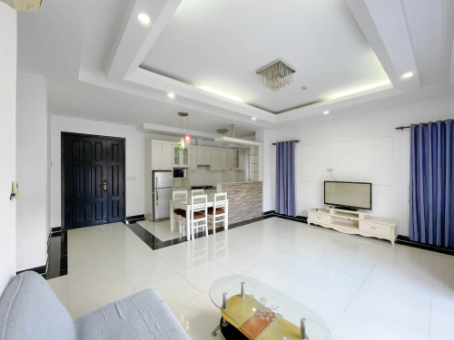 1 Bedroom apartment with swimming pool and gym available for rent in Russian Market Area