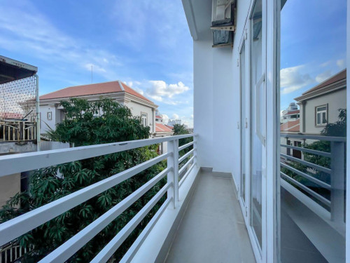 1 Bedroom apartment with swimming pool and gym available for rent in Russian Market Area