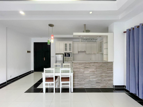 1 Bedroom apartment with swimming pool and gym available for rent in Russian Market Area